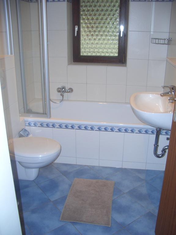 Ferienwohnung Franziska Garmisch-Partenkirchen Habitación foto